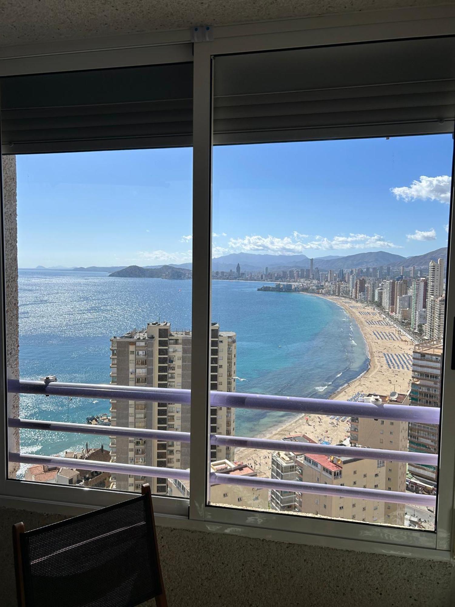 Apartamento Con Preciosas Vistas Y Piscina Μπένιντορμ Εξωτερικό φωτογραφία